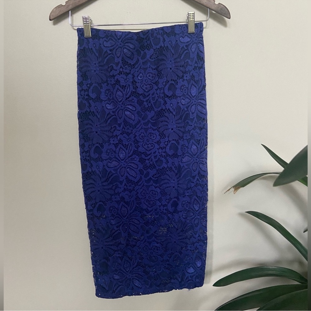 ☀️Revamped ☀️ lace pencil skirt